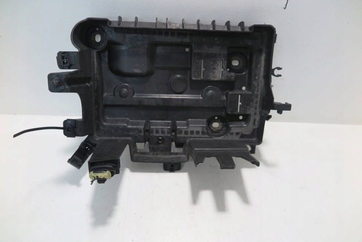 Площадка аккумулятора Opel OE 13235642, фото 7