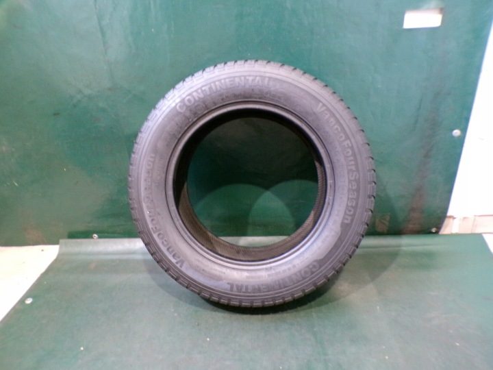 Шина всесезонная Continental VancoFourSeason 205/65R16 107/105 T усилитель (C), фото 13