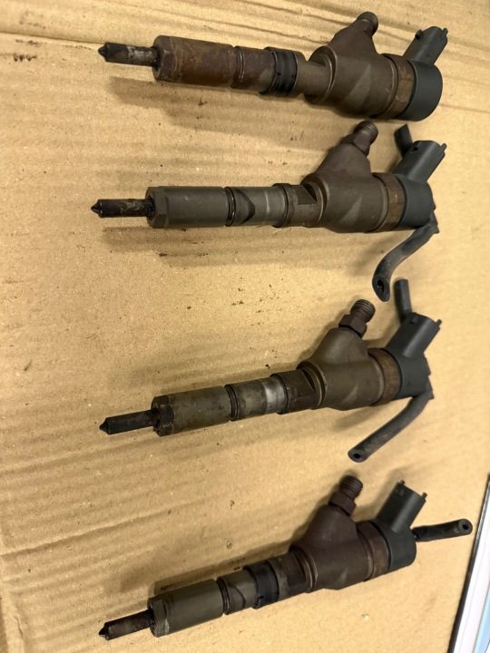 Bosch 9641742880 0445110076 форсунка, фото 2