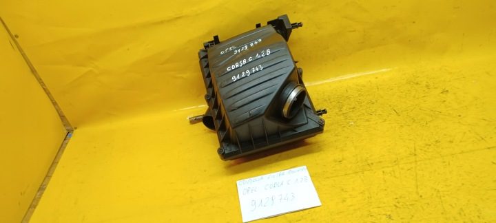 Корпус воздушного фильтра OPEL CORSA C 1,2 бензин 9129743 ., фото 5