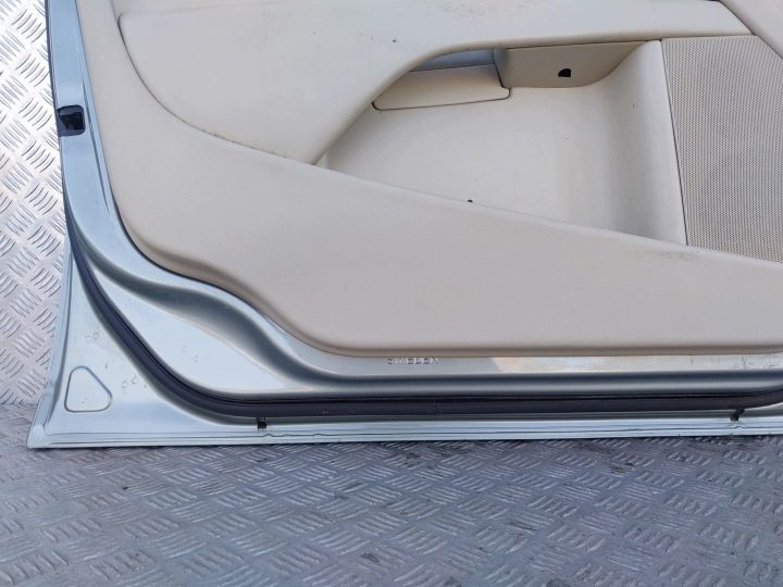 460. Дв. левая передняя Volvo V70 III S80 II 471-46, фото 14