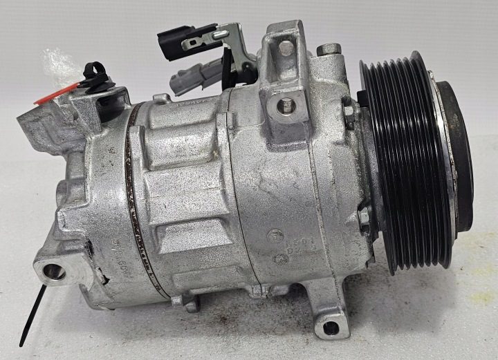 ОРИГИНАЛ КОМПРЕССОР КОНДИЦИОНЕРА NISSAN / RENAULT - 92600-4EB0A, фото 4