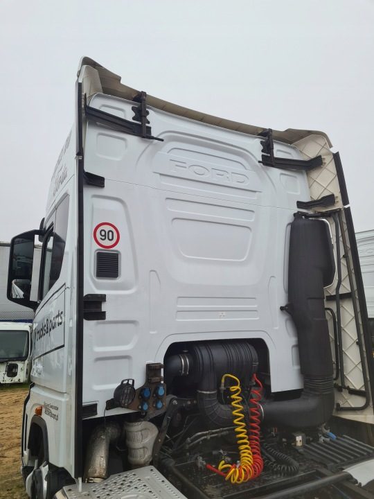 КАБИНА В СБОРЕ FORD F-MAX 500 TRUCKS EURO 6, фото 5