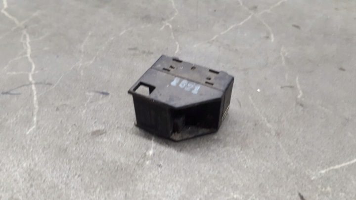 1j0959855 кнопка стеклоподъемника VW Passat b5, фото 3