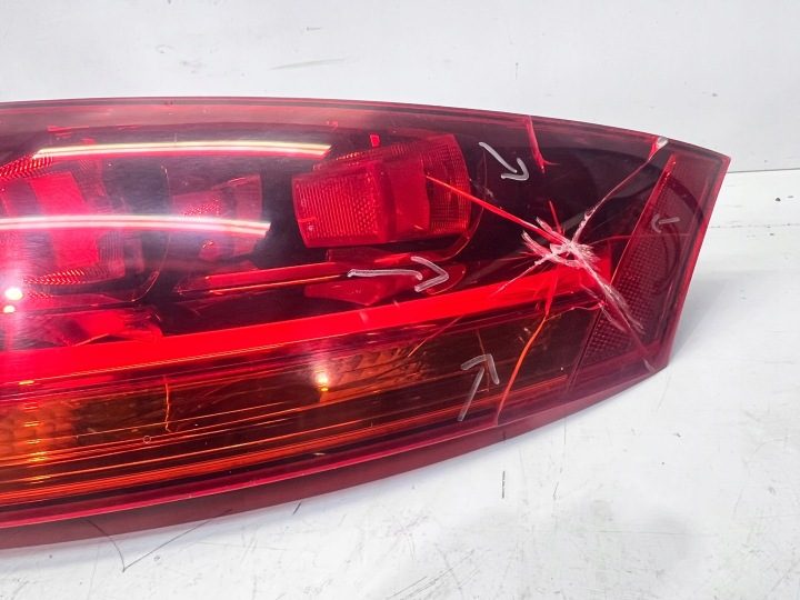 ФОНАРЬ ПРАВЫЙ ЗАДНИЙ AUDI TT 8J0945096C ПОВРЕЖДЕННЫЙ., фото 3