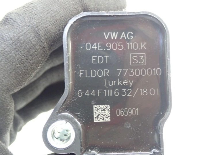 КАТУШКА ЗАЖИГАНИЯ 04E905110K SKODA FABIA III 6V 1.0 MPI CHY 19 г., фото 4