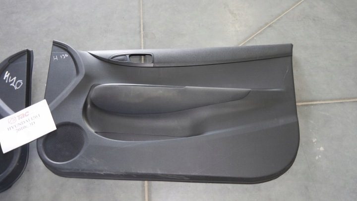 Обшивка двери передняя Hyundai I20 I 3D, фото 3
