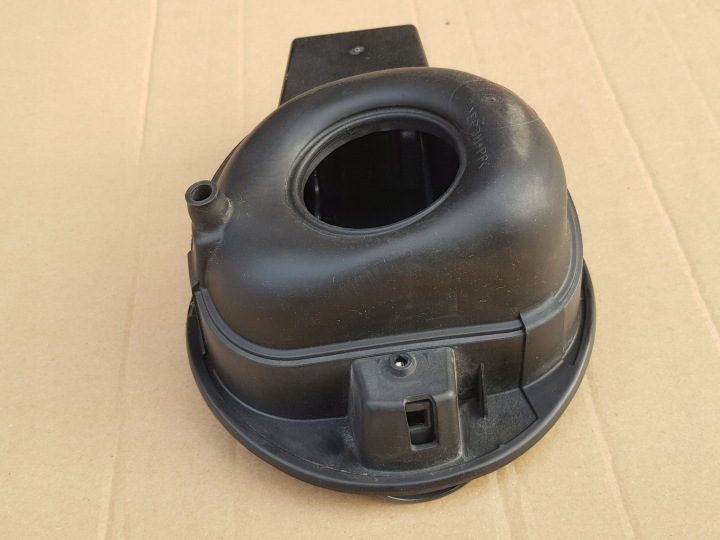 ЛЮЧОК ВКЛАДЫШ ГОРЛОВИНЫ БЕНЗОБАКА / SEAT LEON II 2 - 2005-2012 / LZ7X - ОТЛИЧНОЕ СОСТОЯНИЕ, фото 8