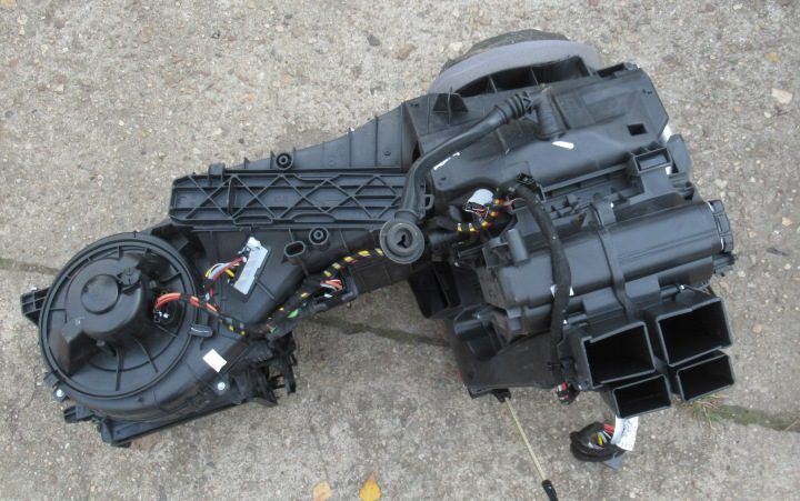 VW JETTA 1.4 TSI 07 г. ОТОПИТЕЛЬ В СБОРЕ, фото 4