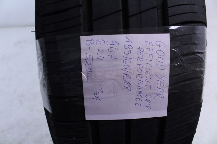 Шина зимняя Goodyear Ultra Grip Performance + 195/60R18 96 H сцепление на снегу (3PMSF), усилитель (XL), фото 4