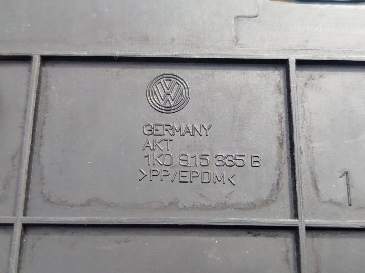 Кожух аккумулятора Audi OE 1K0915335B, фото 8