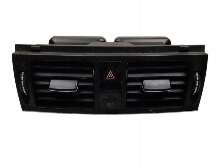 Дефлектор обдува средний Mercedes C W204 2007-2011 1.8 KOMPRESSOR, фото 3