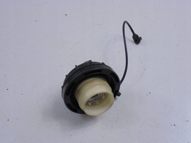 HYUNDAI GETZ TB КРЫШКА ГОРЛОВИНЫ БЕНЗОБАКА 05-09 5D РЕСТАЙЛИНГ, фото 4