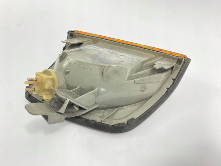 ПОВОРОТНИК ЛЕВЫЙ ПЕРЕДНИЙ MERCEDES W124 HELLA ОРАНЖЕВЫЙ, фото 8