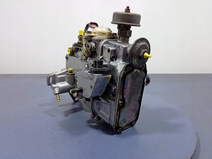 Mercedes W124 рестайлинг 89-93 2.0D 75 л.с. ТНВД 6010703001 OM 601.912, фото 2