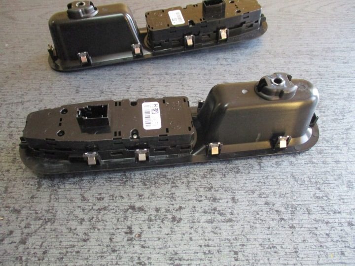 MINI COUNTRYMAN 19 г. БЛОК КНОПОК СТЕКЛОПОДЪЕМНИКОВ 7411888, фото 3