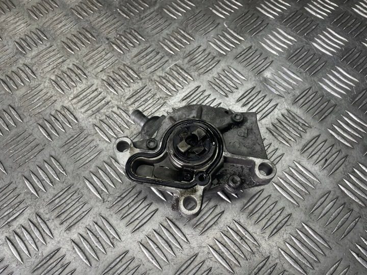 НАСОС ВАКУУМНЫЙ SKODA OCTAVIA I 1.9 TDI 038145101B, фото 3