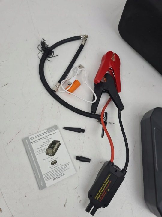 GIATERO Повербанк Пусковой 4000A Компрессор 150 PSI LCD USB QC3.0 LED, фото 4