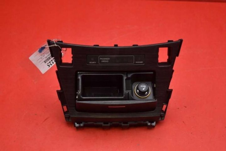 Пепельница 58804-05040 Toyota Avensis T27 09-11, фото 1