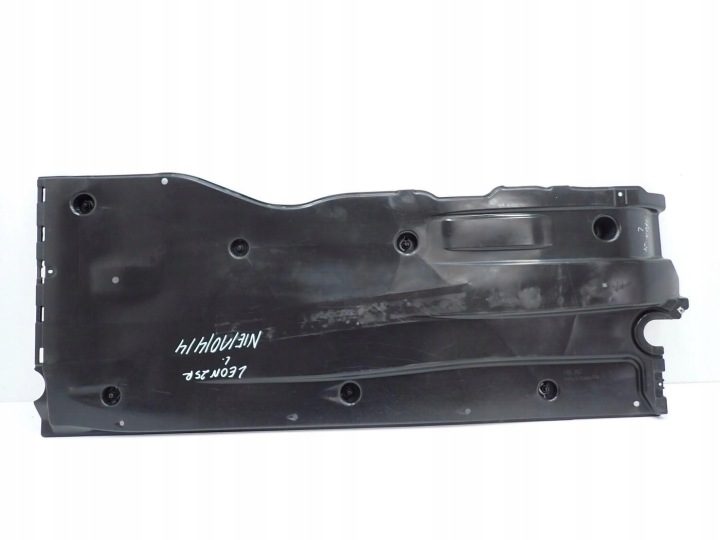 Защита днища левая оригинал 5WA825201E Seat Leon IV KL 5F 25 г., фото 1