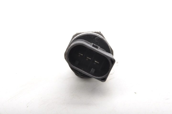 Датчик давления топлива BMW G11 G12 G20 G30 B57 3.0d 0281006453, фото 2