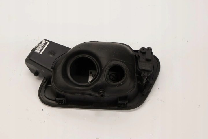 VW Touran 5TA лючок горловины бензобака L0K1, фото 2