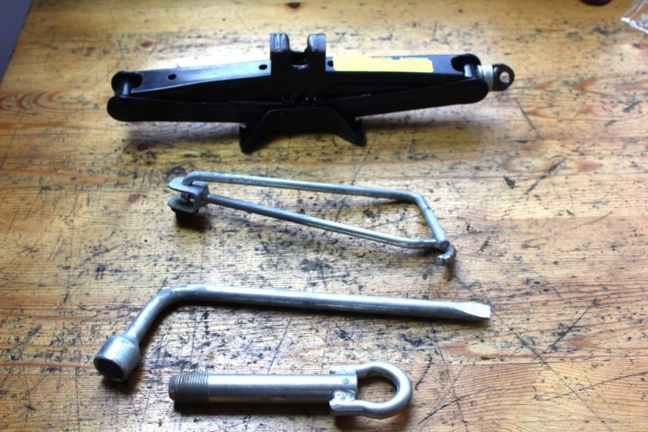 Домкрат ключ для колес Toyota Corolla Verso II комплект 09111-0F020, фото 13
