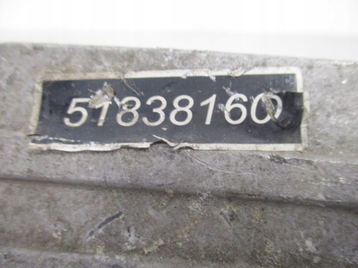 Крепление подушка двигателя коробки Alfa Romeo Giulietta 51838160, фото 6