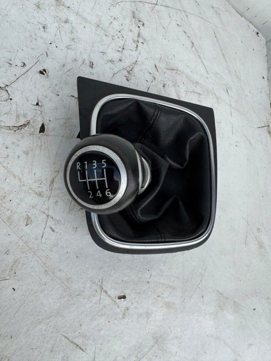 ЧЕХОЛ РУЧКА ПЕРЕКЛЮЧЕНИЯ 6 ПЕРЕДАЧ VW GOLF V GTI 1K0711113BE - WAWA, фото 1