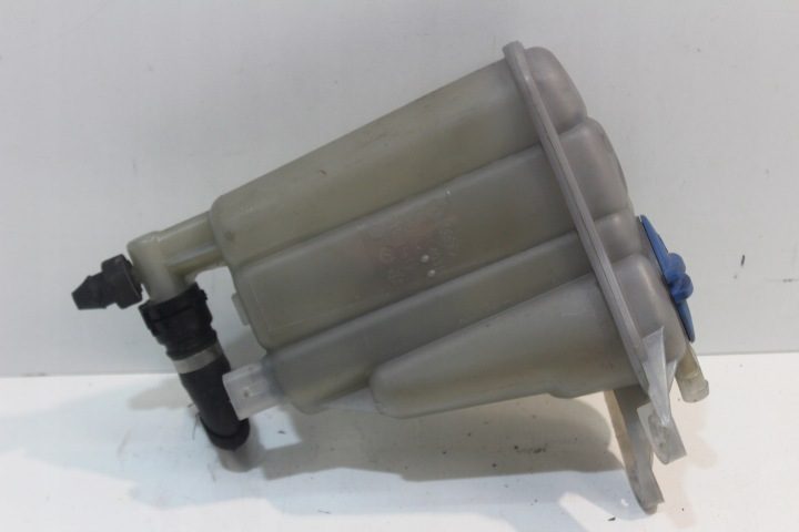 РАСШИРИТЕЛЬНЫЙ БАЧОК AUDI A4 B8 ЦЕЛЫЙ OEM 8K0121403H, фото 1