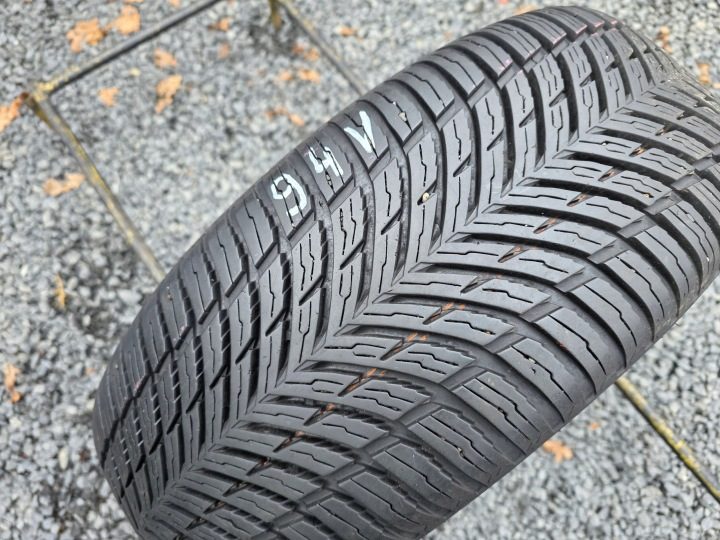 Шина всесезонная Nokian Tyres Seasonproof 1 205/55R16 94 В 24 г. OK 8 мм, фото 3