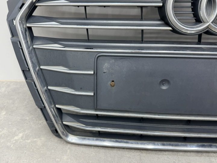 Audi A4 B9 S-Line 8W решетка радиатора хром 8W0853651AB 2016-2019, фото 7
