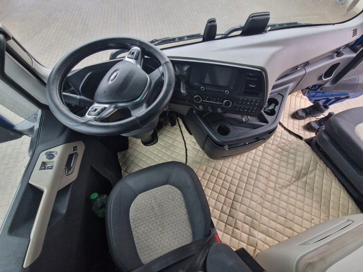 КАБИНА В СБОРЕ FORD F-MAX TRUCKS CARGO 500, фото 9