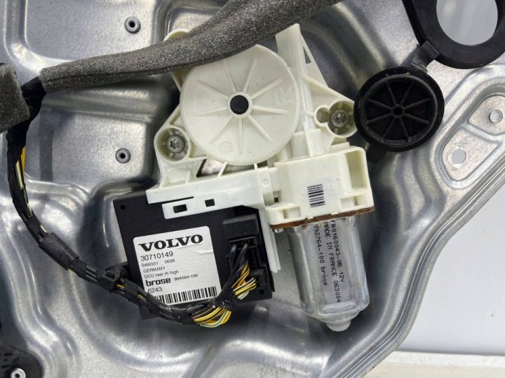 Стеклоподъемник Volvo V50 универсал S40 II седан 04-12r. моторчик ПРАВЫЙ задний, фото 2