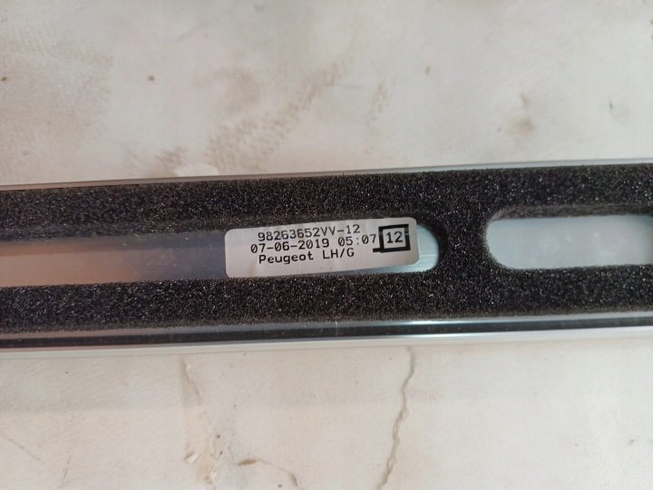 РЕЙЛИНГИ НА КРЫШУ PEUGEOT 5008 II 98263651 98263652, фото 15