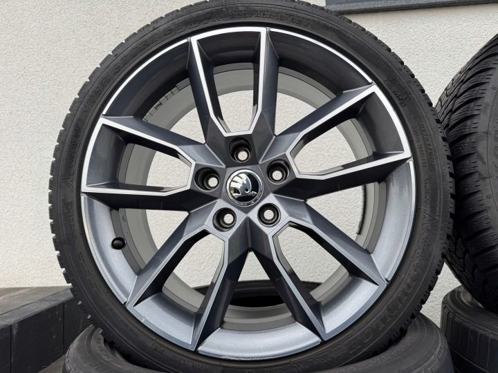 ЗИМА R18 SKODA OCTAVIA III RS,SUPERB,YETI, VW GOLF,PASSAT,AUDI A3,A4,A6, фото 3