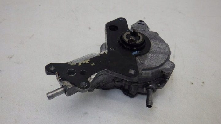 НАСОС ВАКУУМНЫЙ VW PASSAT B6 2.0 TDI 038145215 PASSAT B6, фото 4