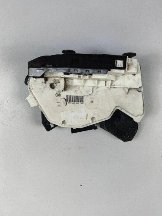 Замок правой передней двери VW JETTA MK6 (162, 163) 5K1837016E 1.8L, фото 2