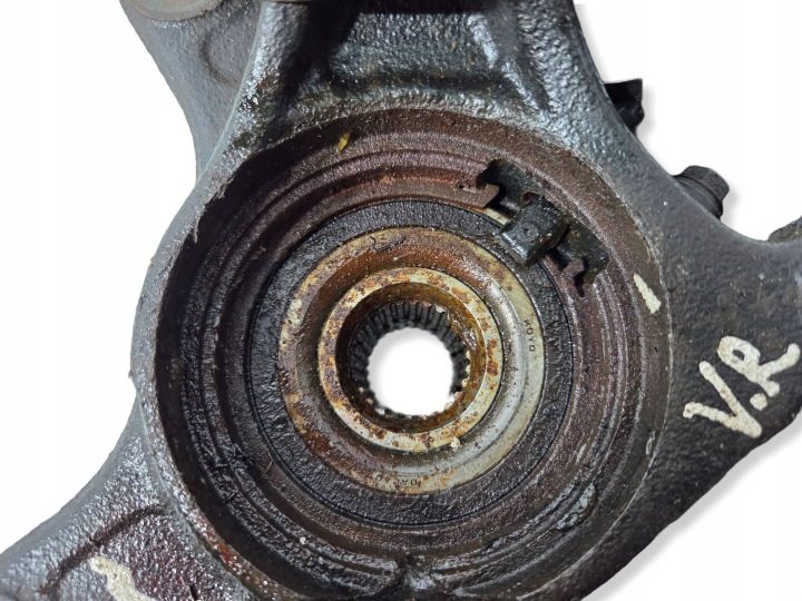 Toyota Corolla E21 1,8H 2,0H Поворотный кулак передний правый (A916), фото 4