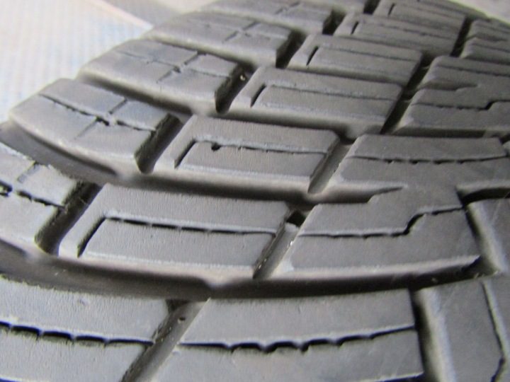 Шина всесезонная Pirelli Powergy 215/55R17 98 Вт усилитель (XL), фото 2