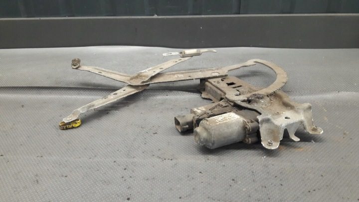 Стеклоподъемник Opel OE 24466596, фото 1