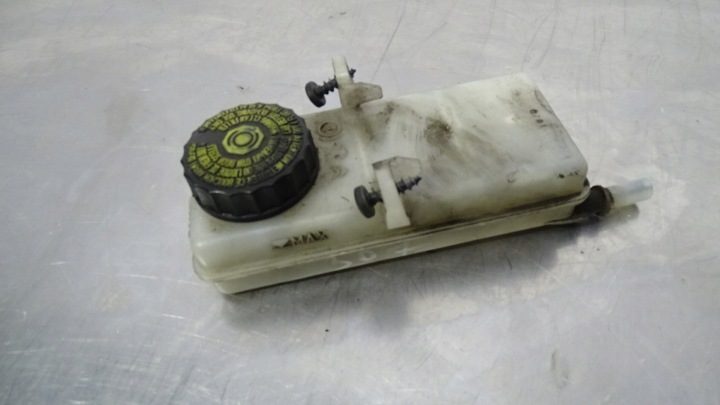 БАЧОК ТОРМОЗНОЙ ЖИДКОСТИ PEUGEOT 307 2.0 HDI, фото 1