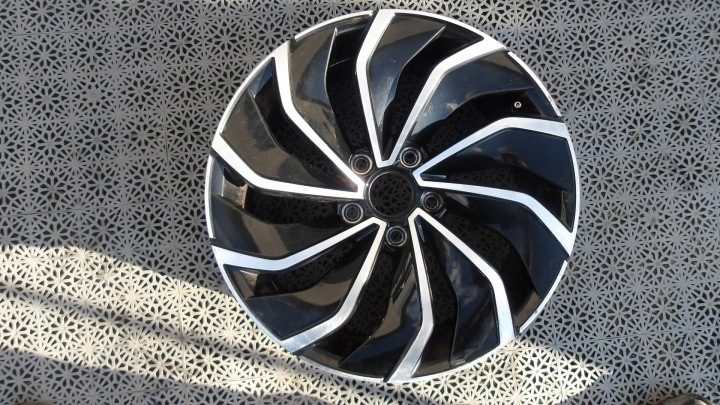 Литой диск Volkswagen OE GOLF VIII 8 5H0 7.5" x 17" 5x112 ET 51, фото 1