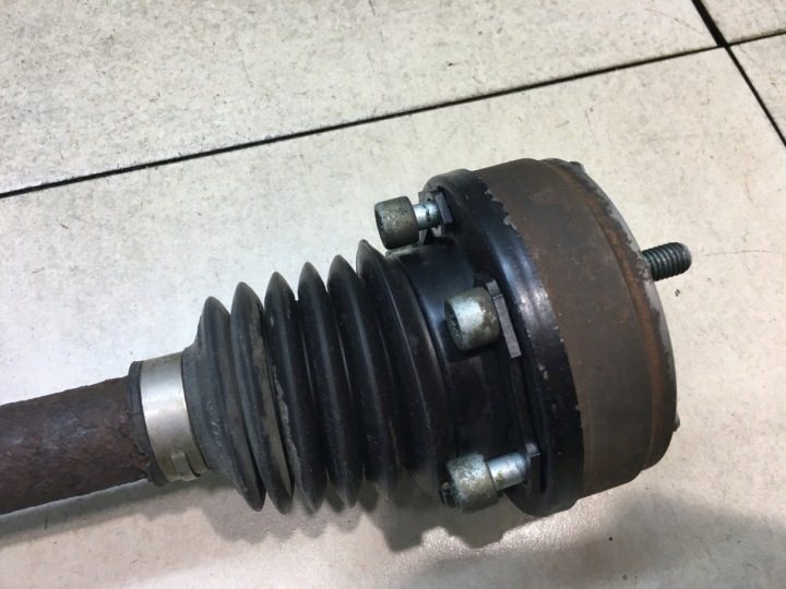 ПОЛУОСЬ ЛЕВАЯ КОРОТКАЯ VW GOLF V 1.4 FSI, фото 4