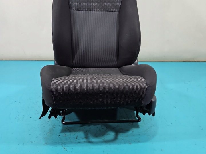 СИДЕНЬЕ ЛЕВОЕ ПЕРЕДНЕЕ ВОДИТЕЛЯ TOYOTA YARIS III РЕСТАЙЛИНГ EU 5D, фото 5
