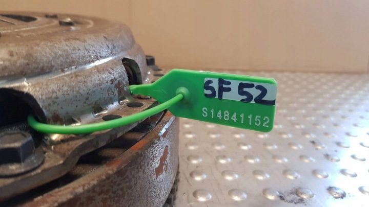 СЦЕПЛЕНИЕ ДВУХМАССОВЫЙ МАХОВИК AV61-6477-CF FOCUS MK3 C-MAX MK2 VOLVO V40 II 1.6 дизель, фото 9
