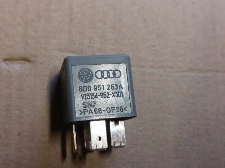 Реле VW SEAT SKODA 7M0951253A 100, фото 3