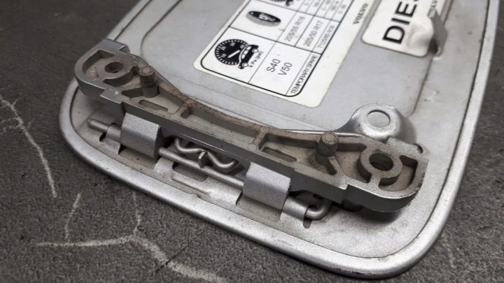 Volvo S60 V70 S80 XC90 Лючок горловины бензобака 455-46, фото 7