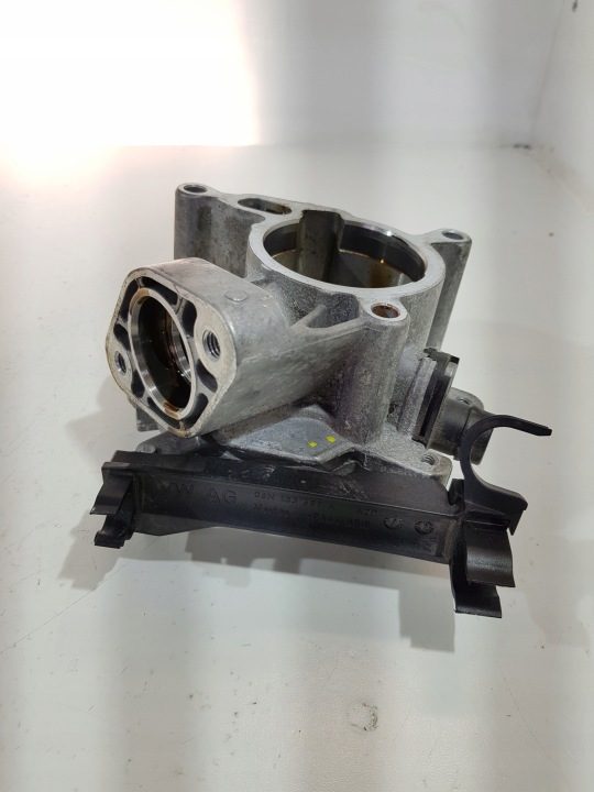 НАСОС ВАКУУМНЫЙ 06N145100E VW GOLF AUDI A6 A5 Q5 SKODA 2.0 TFSI, фото 2