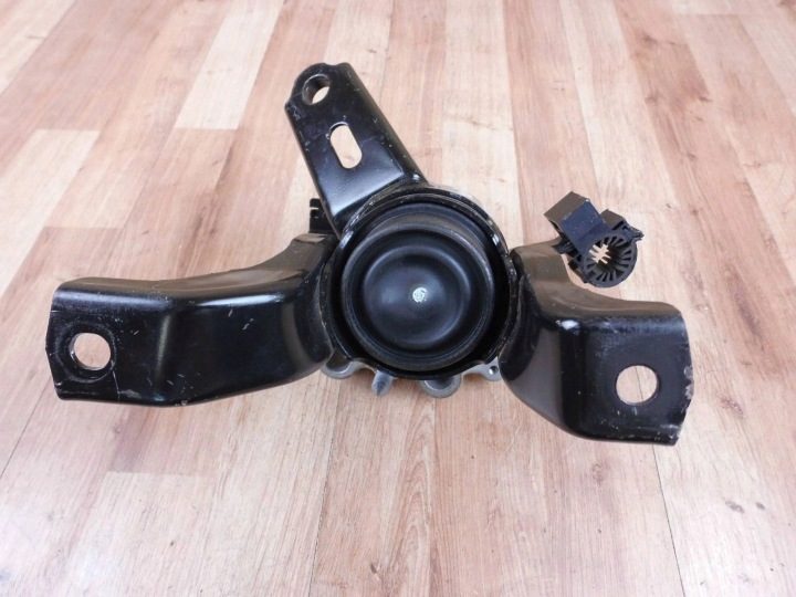 Toyota Auris II 1.8HYBRID подушка крепление двигателя 12305-0T160, фото 3